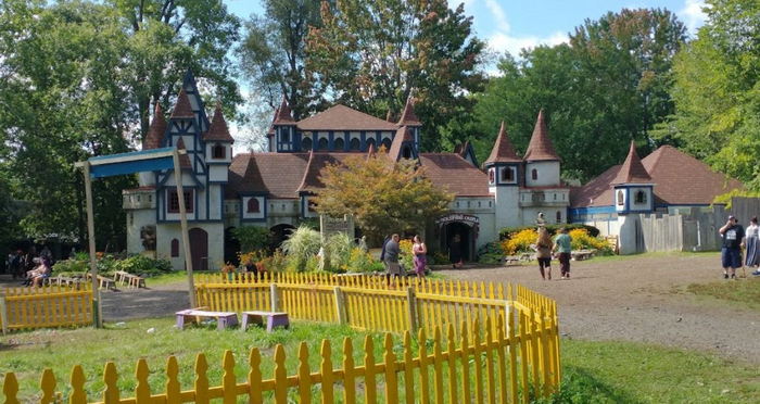 Michigan Renaissance Festival - Web Listing (newer photo)